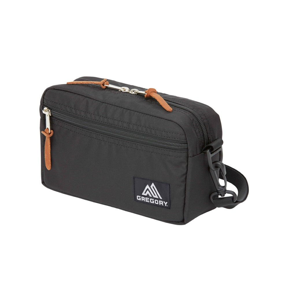 MD016 Padded Shoulder Pouch M