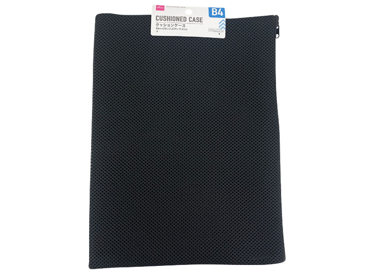 Cushion Case (B4)