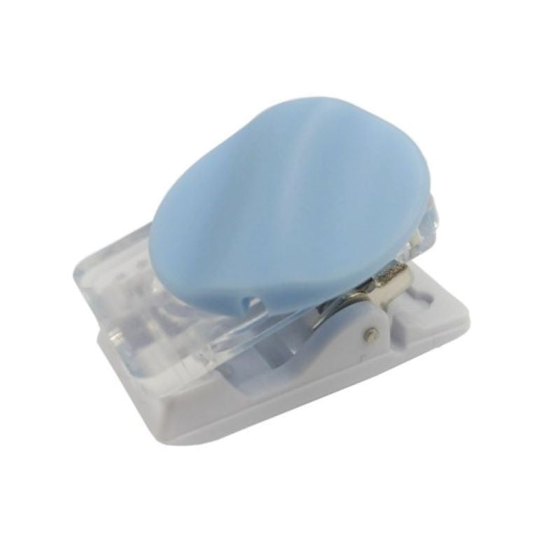 No-Hole Clip for Rotating Name Tags (Blue) - Made in Japan