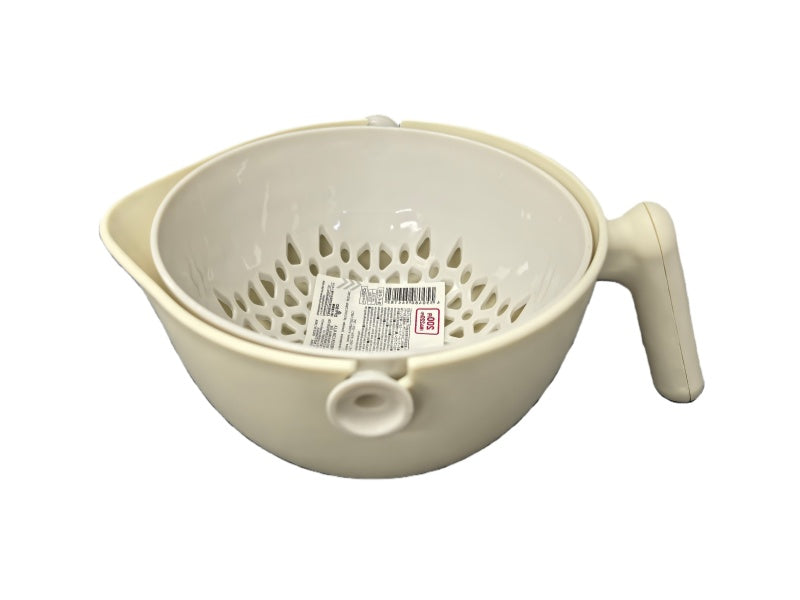 Colander Bowl with Handle