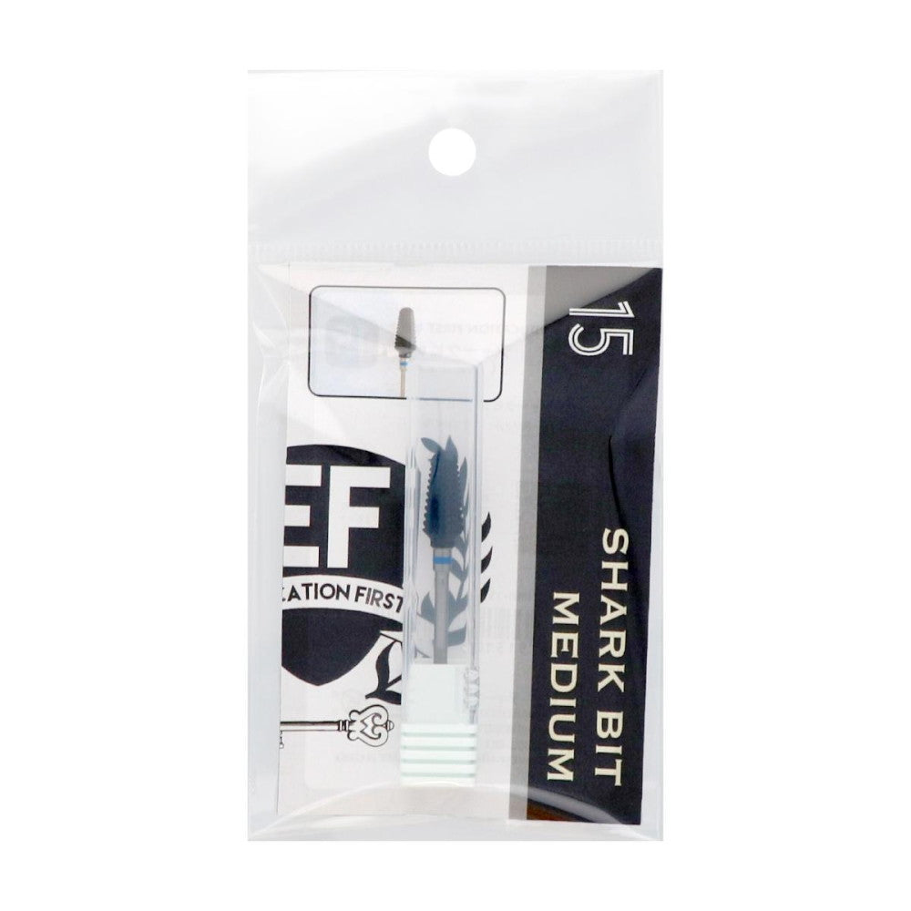 EDUCATION FIRST Shark Bit Medium HMB-15