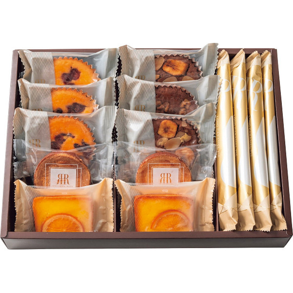 Royal Hotel Royal Gateau Ensemble (14 pieces)