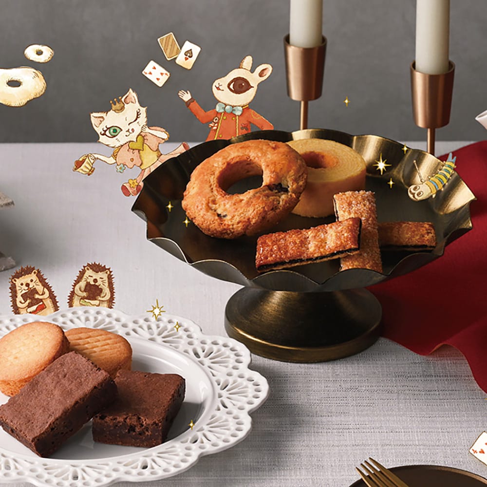 Heart Bread Antique Magical Baked Sweets Box