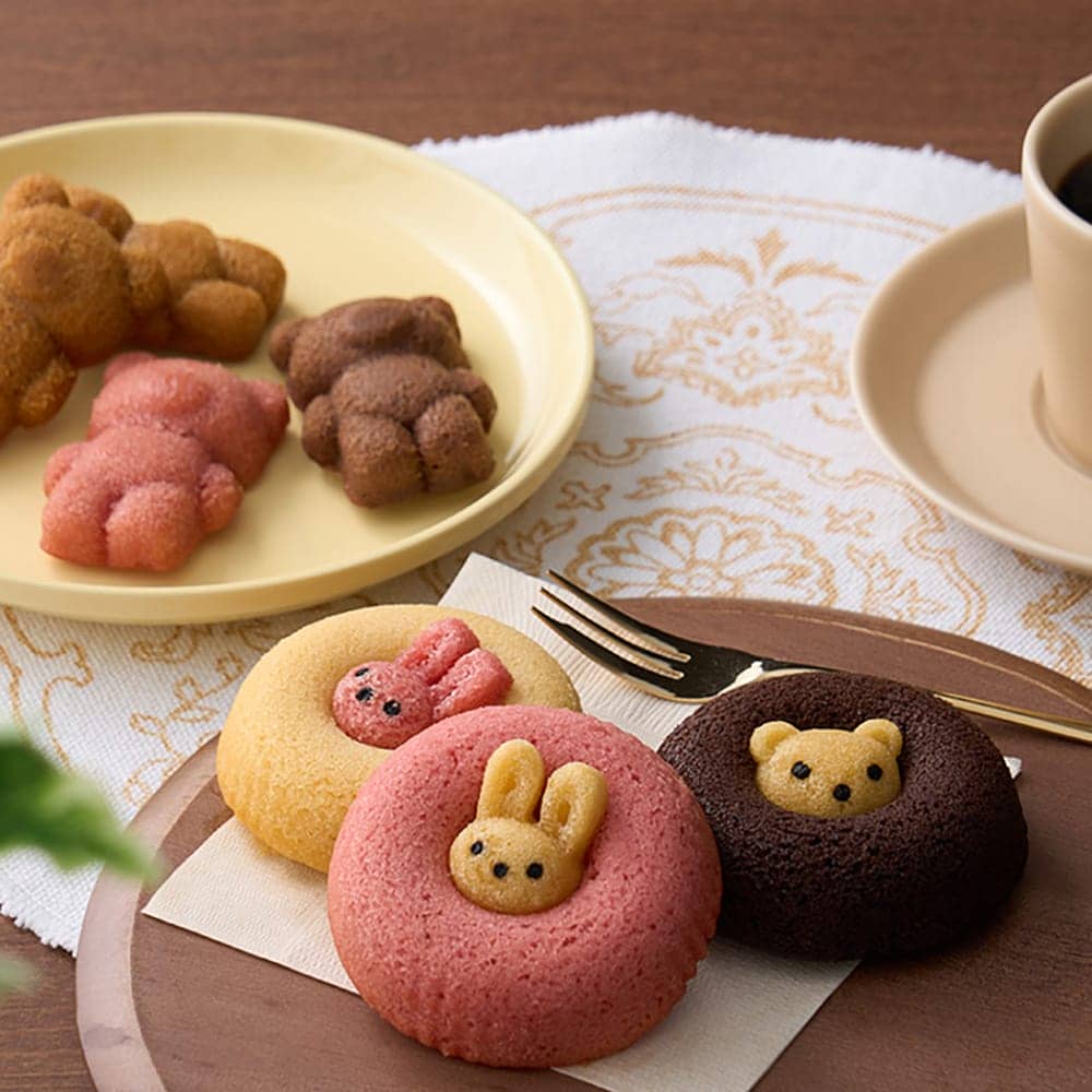 Bear-Shaped Financiers & Animal Donuts 9 Pieces