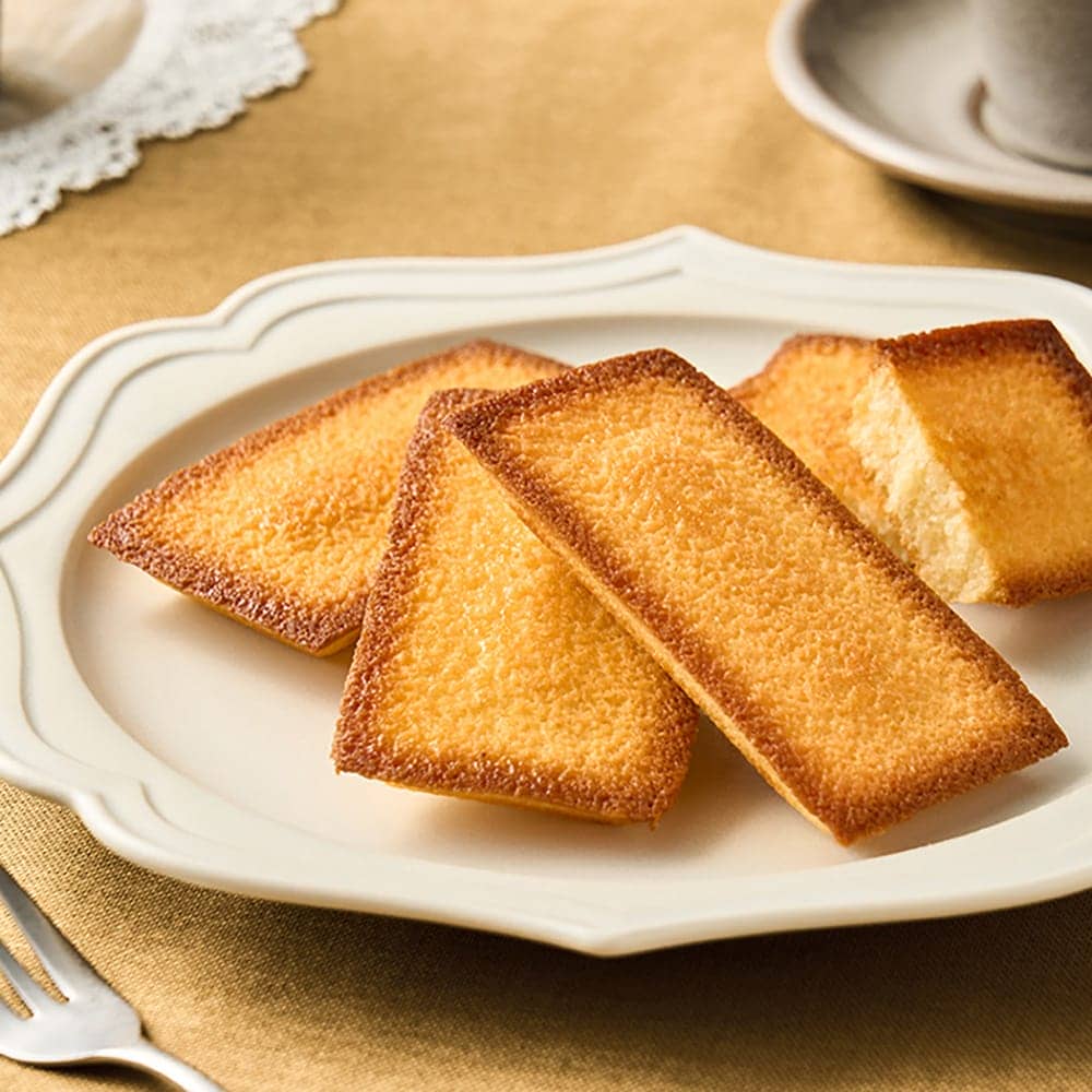 Golden Feather Financier Assortment 12 Pieces