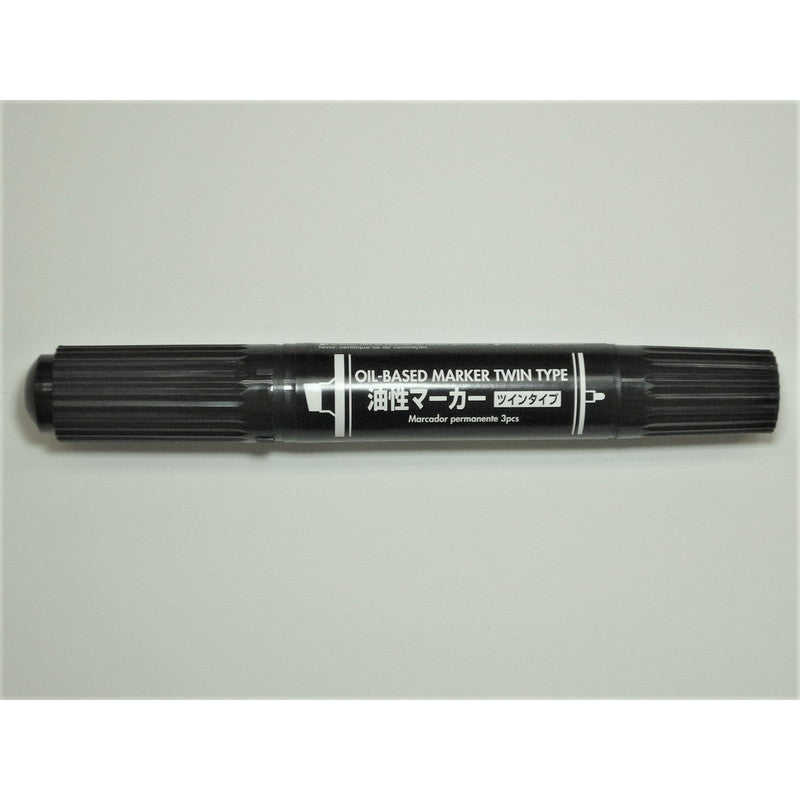 Oil-Based Marker (Black) Twin Type (3 Pieces)