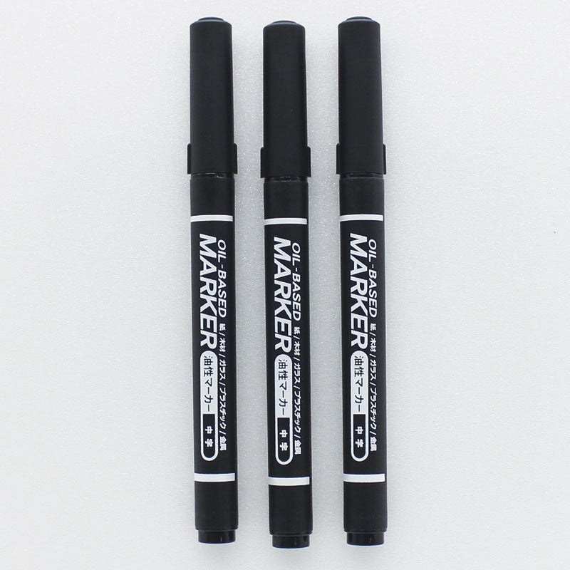 Oil-Based Marker (Black, Medium, 3 Pieces)
