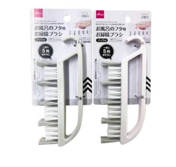Brush for Cleaning Bath Lid