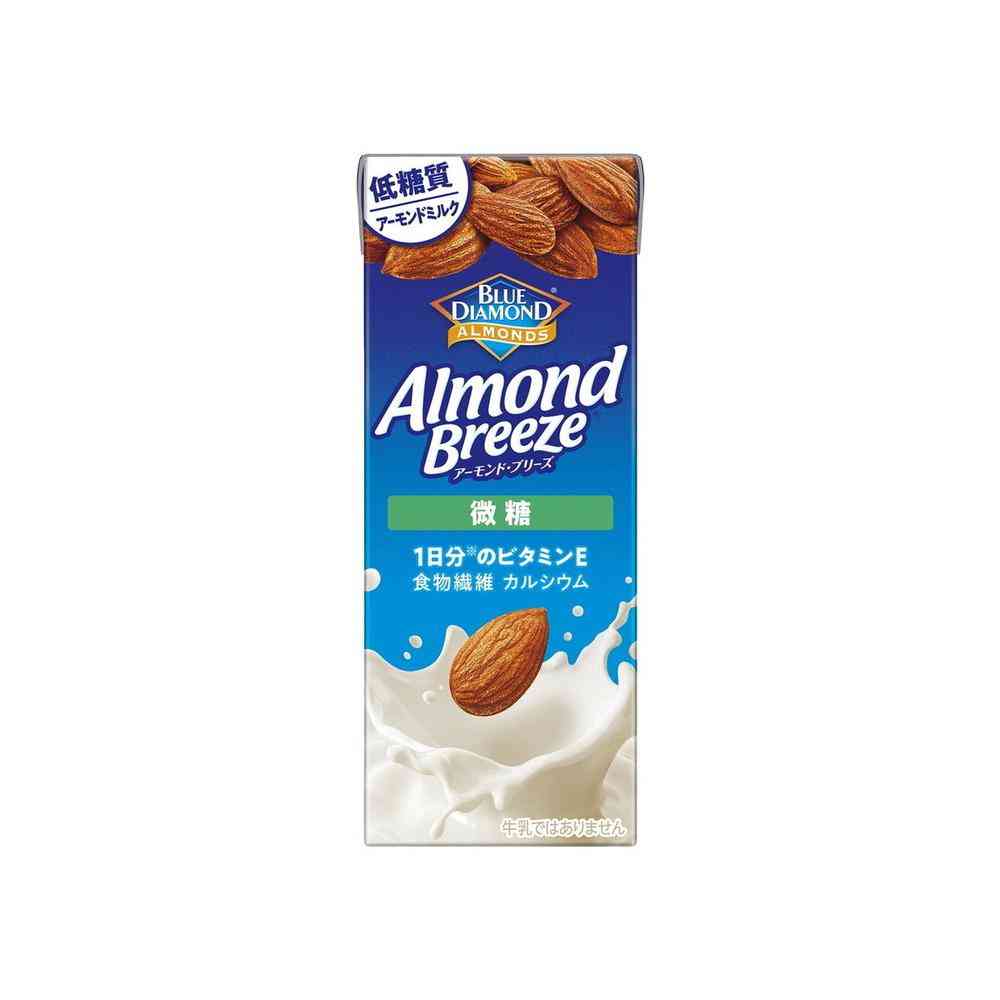 Kagome Almond Breeze Lightly Sweetened 200ml