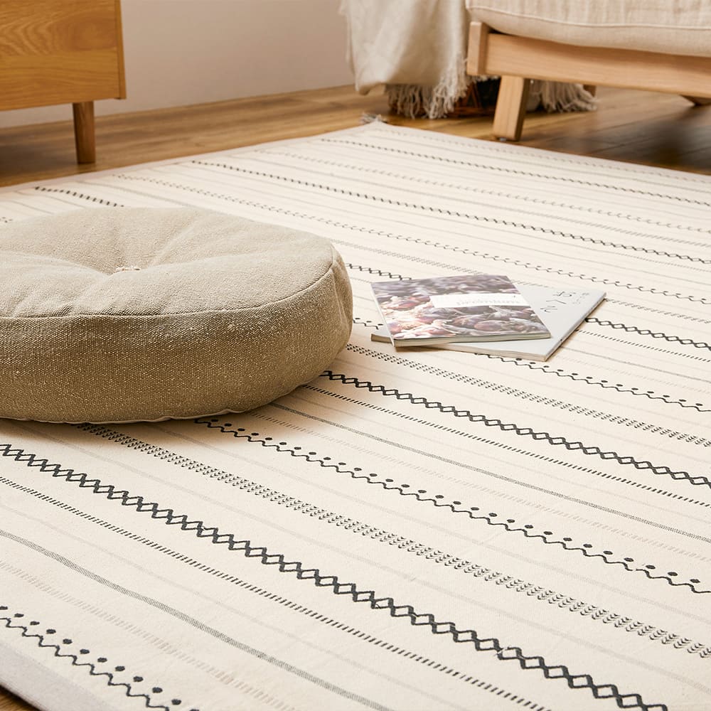 Lightweight Washable Indian Cotton Rug Tick Black