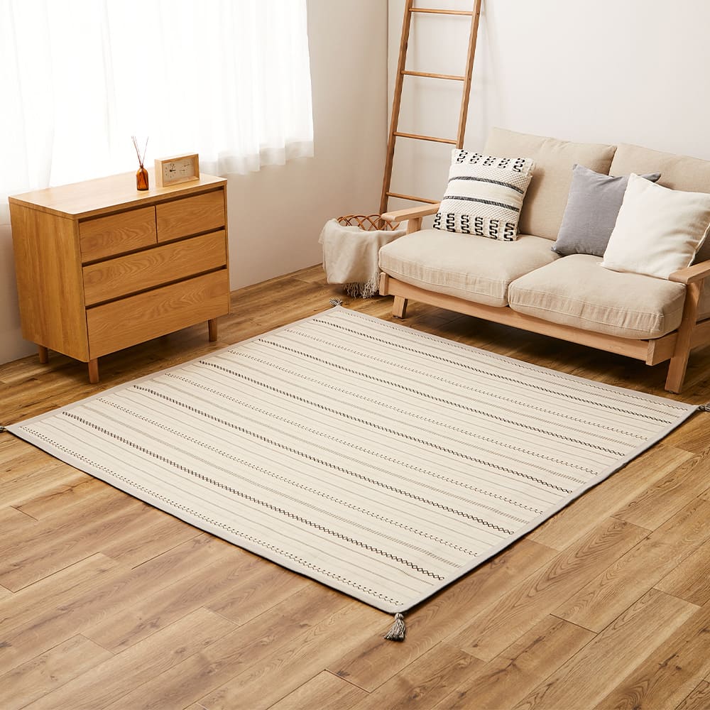Lightweight Washable Indian Cotton Rug Tick Black