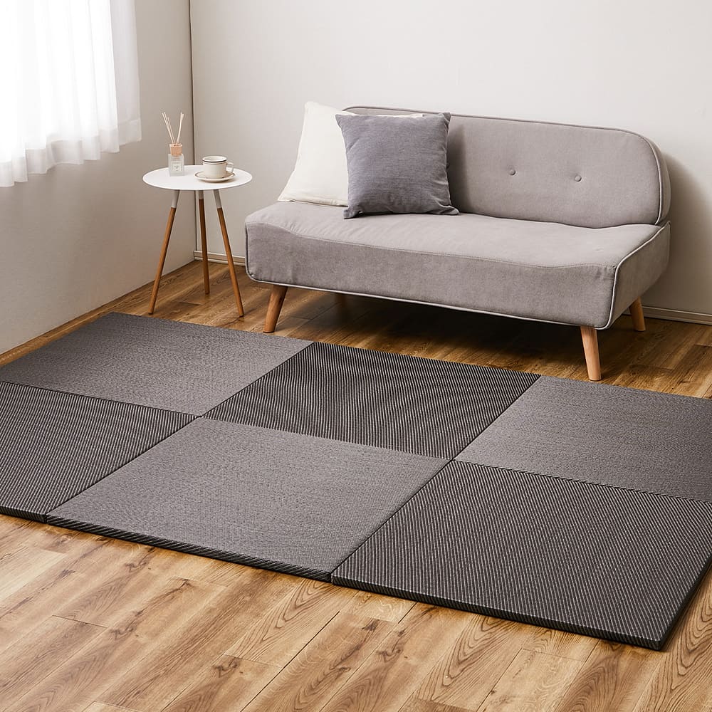 Water-Washable Tatami Mats in Gray, Herringbone Pattern, Set of 6