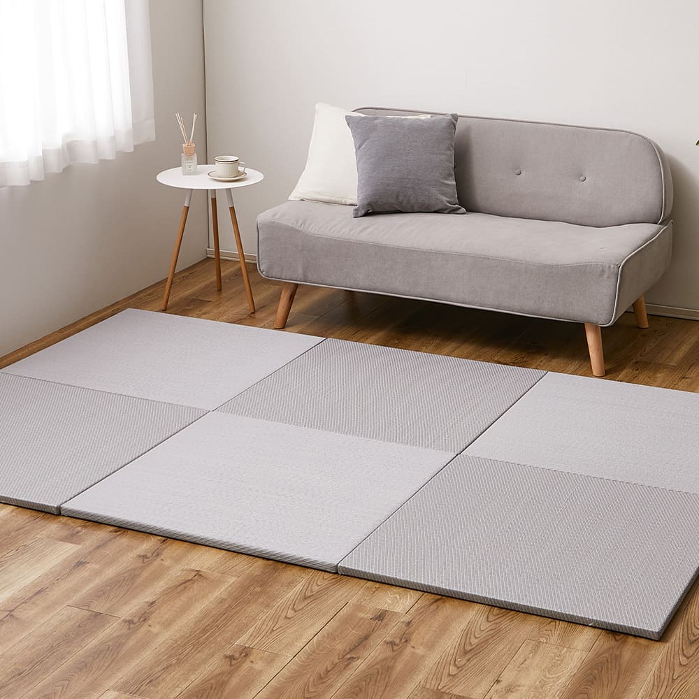 Water-Washable Tatami Mats in Light Gray, Herringbone Pattern, Set of 6