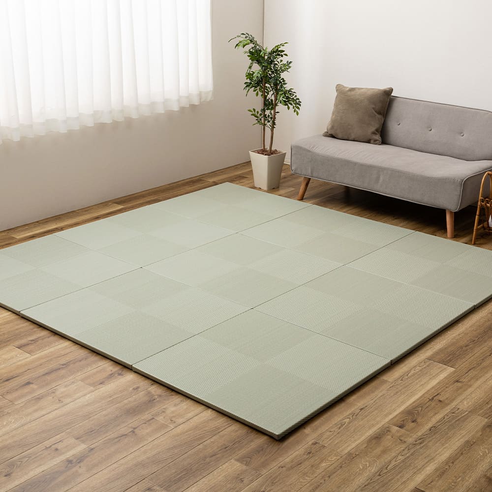 Water-Washable Tatami Style Mat in Checkered Pattern Light Green 12-Piece Set