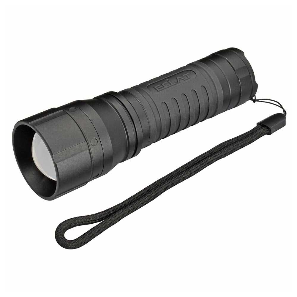 Ohm Electric LED Zoom Light Rubber Grip ECLAT 530 Lumens