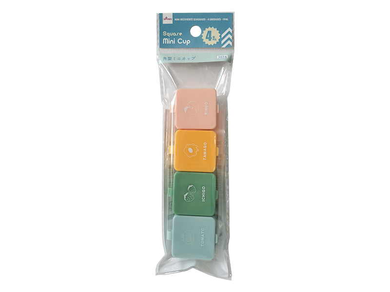 Square Mini Cups (4 Pieces)