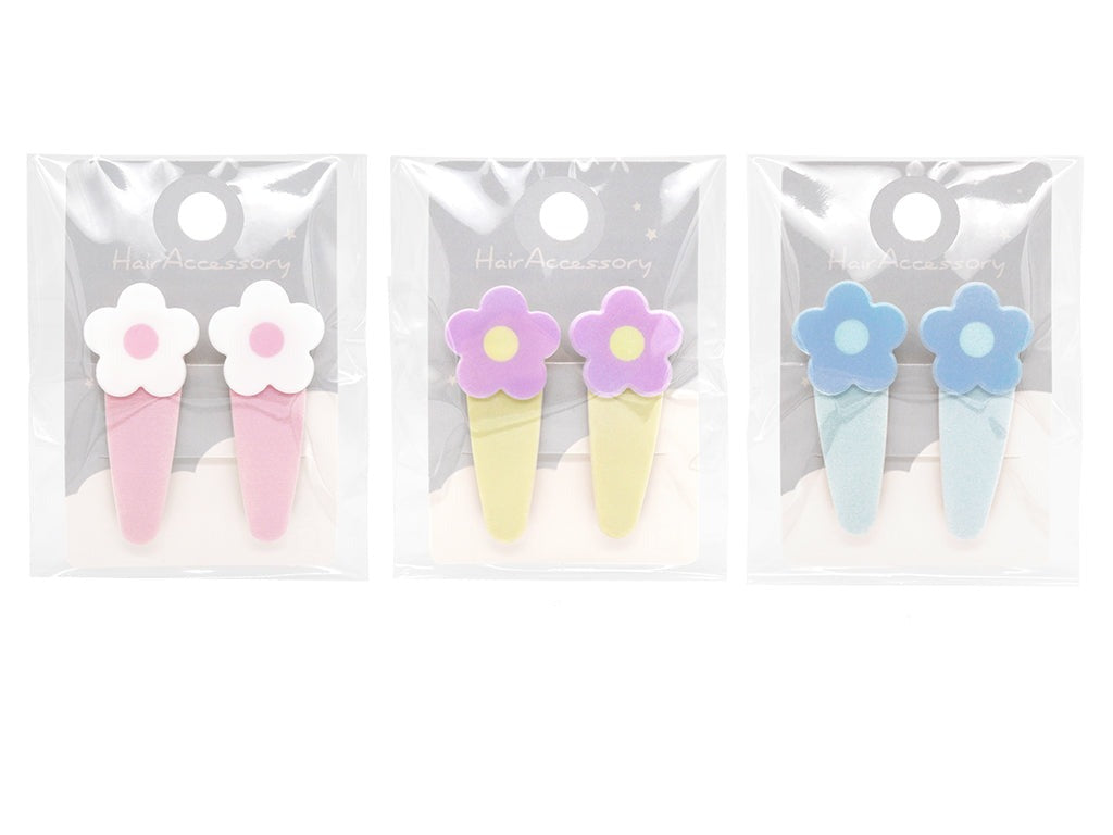 Three Pins (Flower, Soft Color)
