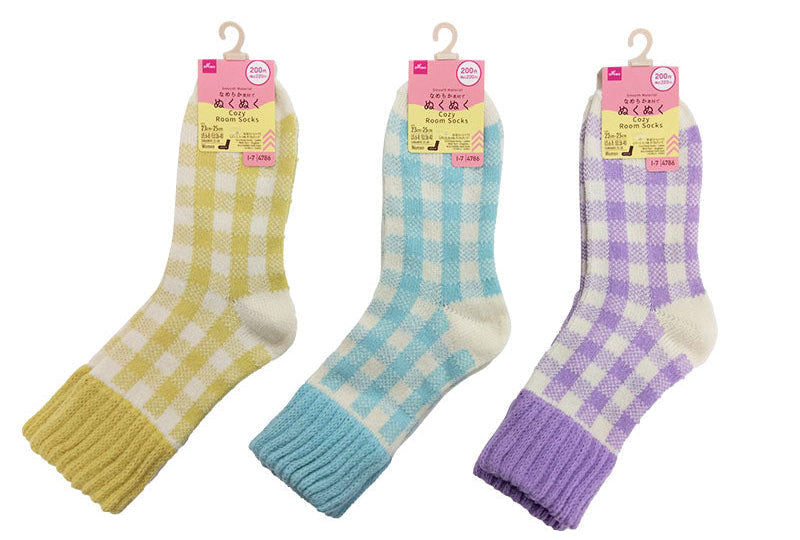 Women's Cozy Room Socks (Mole Yarn, Gingham Check)